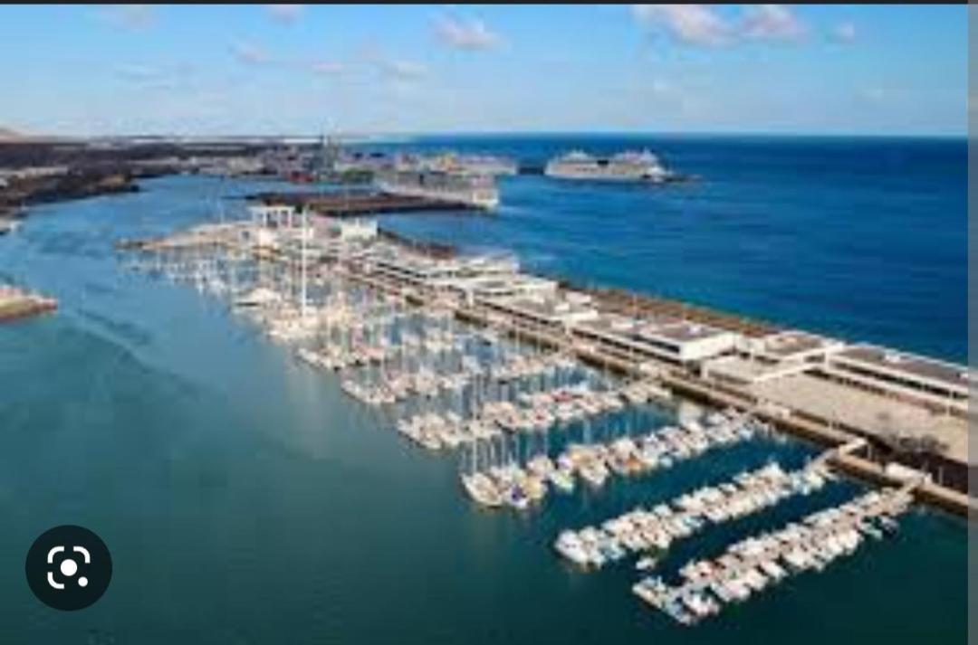 El Barquito De Arrecife Hotel Аресифе Екстериор снимка